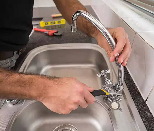 Local Experts for Faucet Repair in Weston, FL:Schedule Affordable Faucet Repair Services with Us